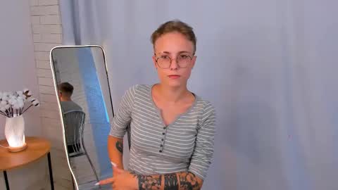 Maya online show from September 23, 2025, 9:34 am