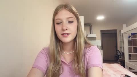 Sabine online show from July 12, 2026, 9:44 am