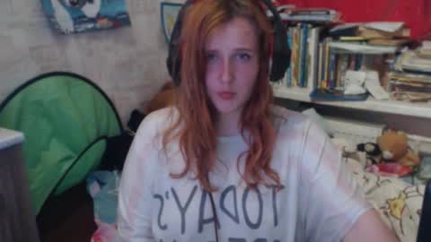 sabochka888 online show from June 2, 2026, 5:04 pm