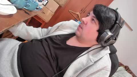 1141323  my Lord Mister Max   moms treasure online show from March 28, 2026, 6:02 am