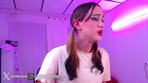 sabrina fox online show from September 16, 2025, 3:13 pm