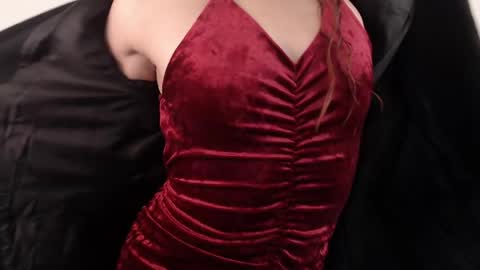 Snapshot of sabriinaa_fox chatting on May 6, 2026, 2:22 pm sabriinaa fox online show from May 6, 2026, 2:22 pm