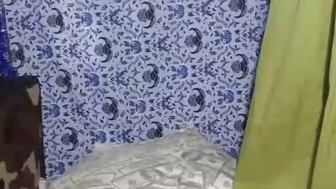 sabrina069 online show from December 3, 2025, 7:34 pm