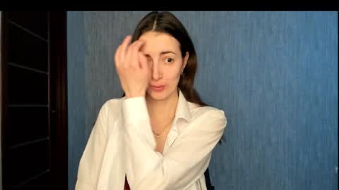 sabrina_mur online show from January 13, 2026, 12:10 pm