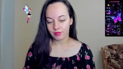 Snapshot of sabrina_tin chatting on October 6, 2025, 4:59 pm sabrina_tin online show from October 6, 2025, 4:59 pm