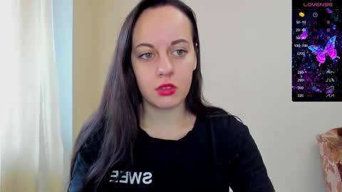 Snapshot of sabrina_tin chatting on October 15, 2025, 10:48 am sabrina_tin online show from October 15, 2025, 10:48 am