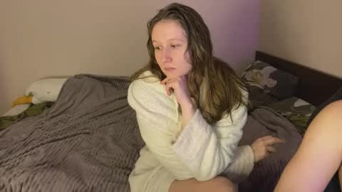 SabrinaDaniel online show from November 28, 2025, 6:43 pm