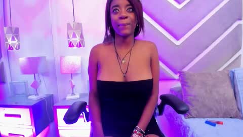 SabrinnaBrownn online show from October 13, 2025, 4:34 am