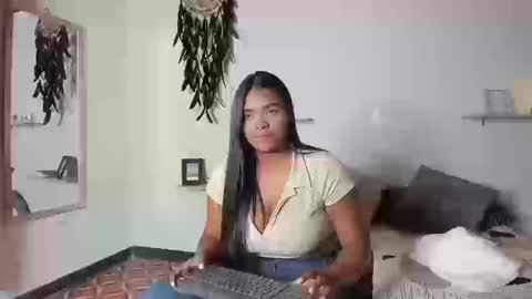 Snapshot of sabrinaghyal chatting on September 20, 2025, 9:27 pm Sabrina online show from September 20, 2025, 9:27 pm