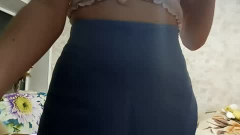 Snapshot of sabrinahandlin chatting on April 15, 2026, 8:09 pm Sabrina online show from April 15, 2026, 8:09 pm