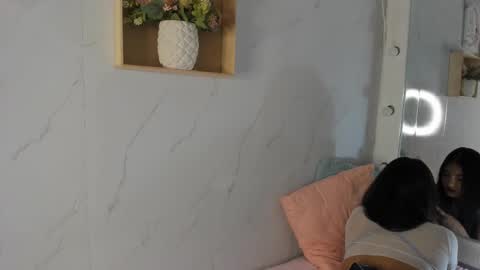 Snapshot of sabrinahims_ chatting on October 7, 2025, 12:41 am mariana online show from October 7, 2025, 12:41 am