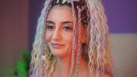 Snapshot of sabrinakali chatting on July 5, 2026, 9:33 pm Sabrina online show from July 5, 2026, 9:33 pm