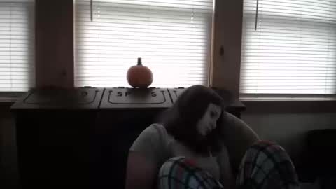 Sabrina online show from October 14, 2025, 1:01 pm