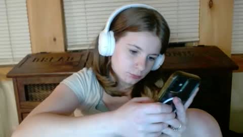 Sabrina online show from October 25, 2025, 12:51 am