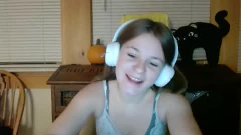 Snapshot of sabrinalexington chatting on November 10, 2025, 4:22 am Sabrina online show from November 10, 2025, 4:22 am