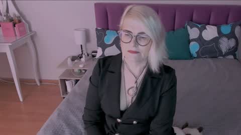 Sabrina MacMarren online show from January 23, 2025, 6:24 pm