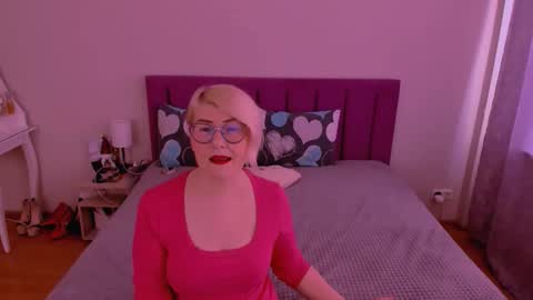 Sabrina MacMarren online show from February 6, 2026, 8:40 am