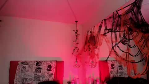 Snapshot of sabrinav_ chatting on October 22, 2025, 11:32 am Sabrina online show from October 22, 2025, 11:32 am