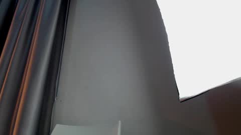 Sabrina Warren online show from December 7, 2024, 12:02 pm