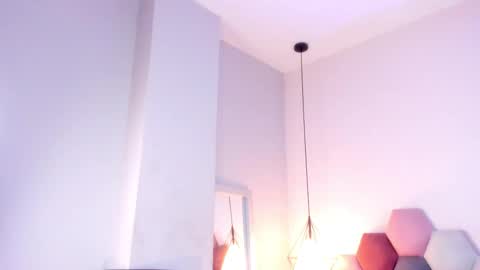 Sabrina Warren online show from March 6, 2025, 5:43 pm
