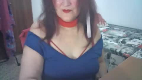 SabrinaXlovess online show from September 15, 2025, 4:40 pm