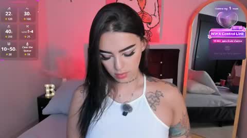 sabrinna online show from June 10, 2026, 9:35 pm