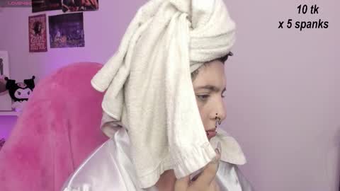 Snapshot of sachi_meow chatting on October 23, 2025, 10:47 am Ig  online show from October 23, 2025, 10:47 am