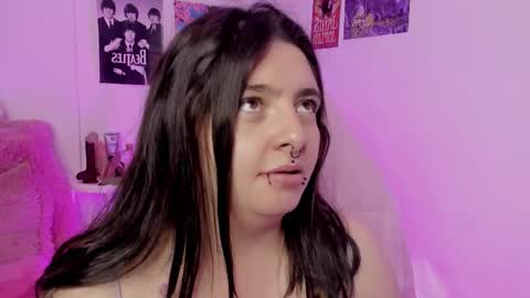 Ig  online show from November 8, 2025, 11:10 am