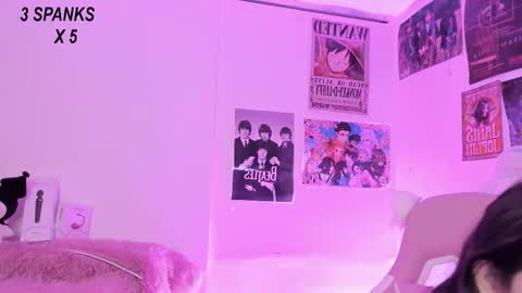 Ig  online show from December 4, 2025, 10:02 am