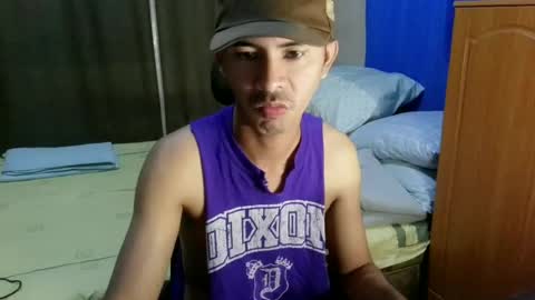 Snapshot of sachu01 chatting on May 22, 2026, 9:04 am Sachu01 online show from May 22, 2026, 9:04 am