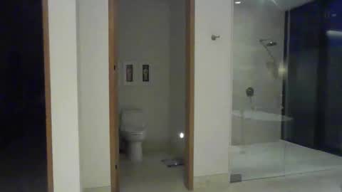 sacredbull90 online show from April 11, 2026, 2:05 am