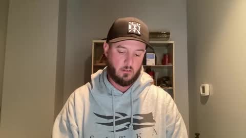 Snapshot of sacredroses chatting on October 27, 2025, 4:22 pm sacredroses online show from October 27, 2025, 4:22 pm