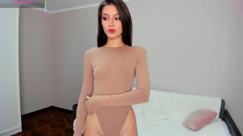 Sacura online show from September 14, 2025, 3:44 pm