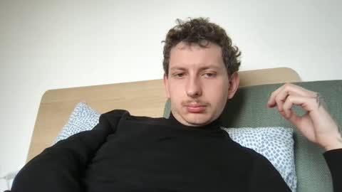 Snapshot of sadcockxxx chatting on March 9, 2025, 9:35 am sadcockxxx online show from March 9, 2025, 9:35 am