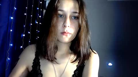 Snapshot of sademoface chatting on December 7, 2024, 12:30 am pluto online show from December 7, 2024, 12:30 am