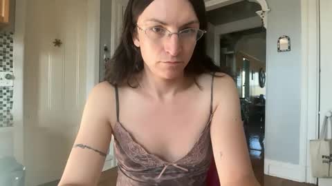 Sadie online show from October 9, 2025, 1:42 pm