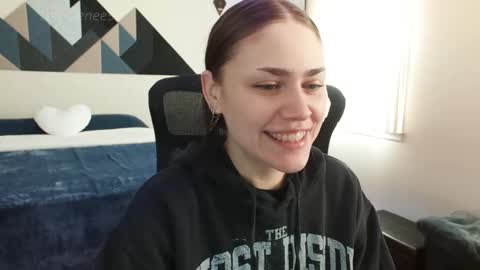 Sadie Renee  online show from March 6, 2025, 8:16 pm