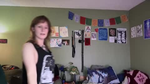 sadomas0kiss online show from March 5, 2025, 12:38 am