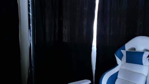 Cami online show from June 10, 2026, 7:13 pm