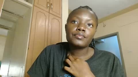 sagersexie online show from December 29, 2024, 2:31 pm