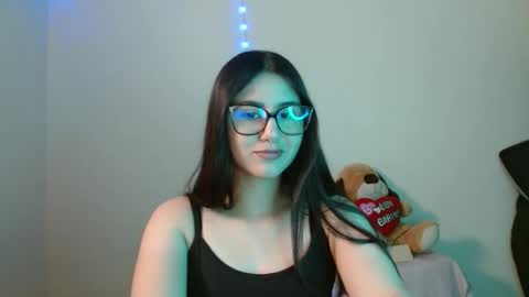 Snapshot of sahaliefox_ chatting on September 27, 2025, 6:02 pm Sahaliefox online show from September 27, 2025, 6:02 pm