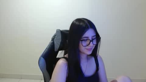 Snapshot of sahaliefox_ chatting on January 12, 2026, 6:57 pm Sahaliefox online show from January 12, 2026, 6:57 pm