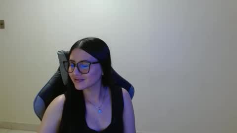 Snapshot of sahaliefox_ chatting on January 15, 2026, 7:06 pm Sahaliefox online show from January 15, 2026, 7:06 pm