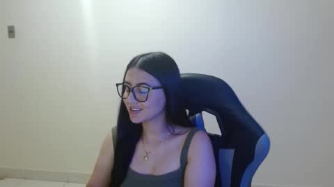 Snapshot of sahaliefox_ chatting on February 27, 2026, 6:19 pm Sahaliefox online show from February 27, 2026, 6:19 pm