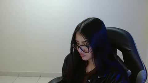 Sahaliefox  online show from May 11, 2026, 9:45 pm