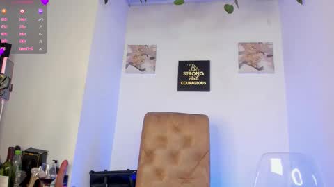 Snapshot of saharawalker chatting on November 6, 2025, 4:13 am SAHARA WALKER online show from November 6, 2025, 4:13 am