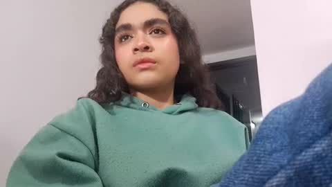 sara online show from February 27, 2026, 1:27 am