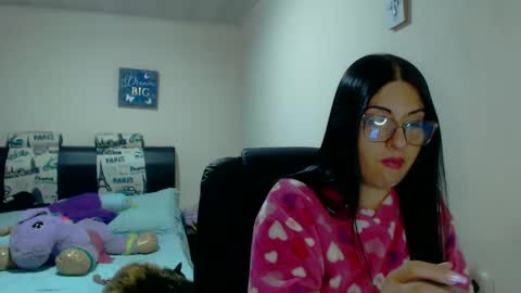 Karina online show from January 28, 2025, 4:39 am