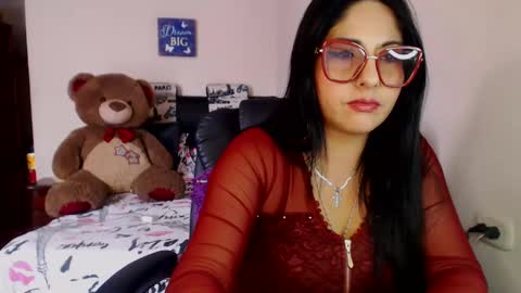 Karina online show from September 13, 2025, 6:08 pm