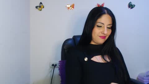 Snapshot of sahotlove1 chatting on October 20, 2025, 11:16 pm Karina online show from October 20, 2025, 11:16 pm